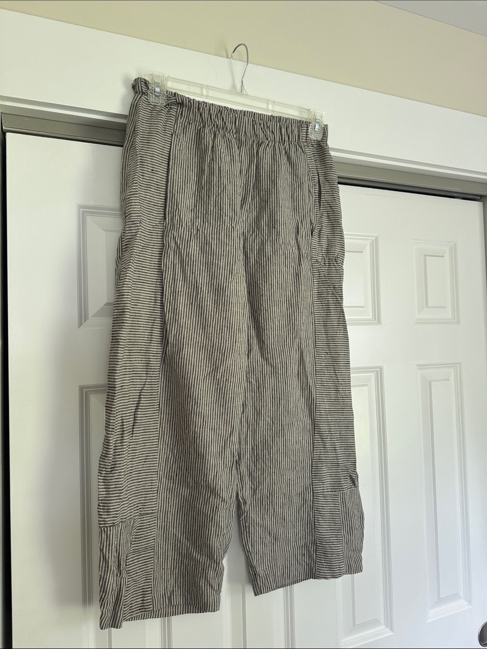 Women's Pinstripe Elastic-Waist Cargo Pants - Gray - Picture 1 of 4